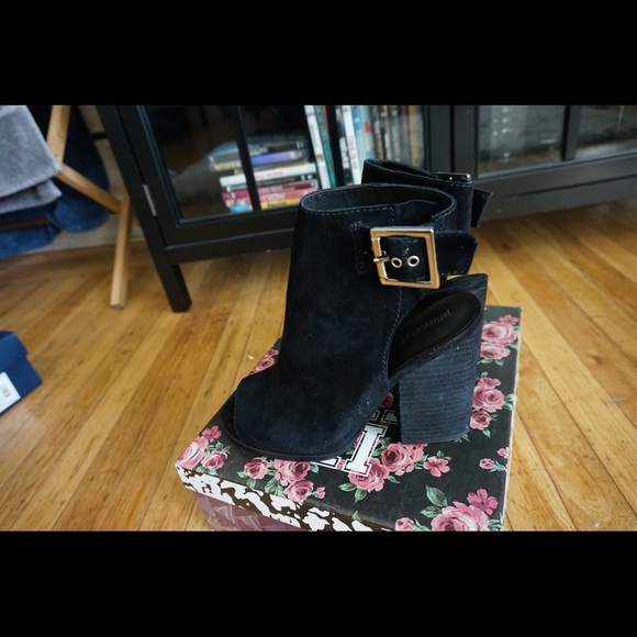 Brand New Jeffrey Campbell Brianna Black suede - Picture 5 of 8